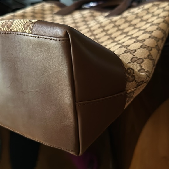 Gucci Canvas Vertical Tote Brown Trim - Picture 5 of 6